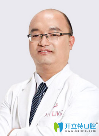 美萊集團(tuán)種植牙醫(yī)生胡祥