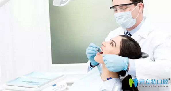 牙齒種植前要對骨量和牙齦做仔細(xì)檢查