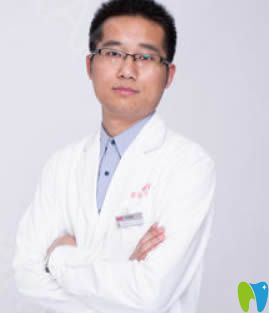 長沙雅美牙齒矯正劉景醫(yī)生照片