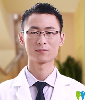 深圳格倫菲爾口腔門診部王亞東