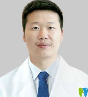 寧波牙博士口腔武文東主任