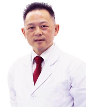 福州中澤口腔門診部朱誠