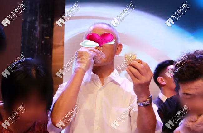 美奧口腔種植牙后吃螃蟹 美奧口腔種植牙后吃螃蟹