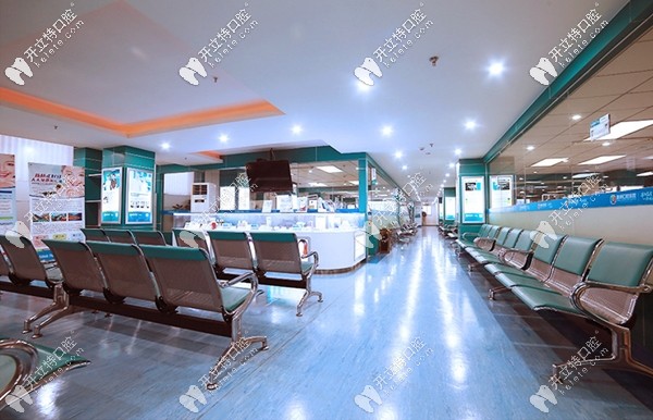 成都新橋口腔醫(yī)院