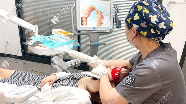 福斯曼專(zhuān)業(yè)醫(yī)生正畸