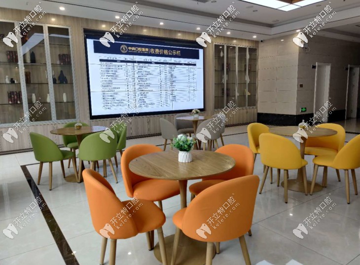 想問(wèn)下在孝感市私人牙科做一顆瑞士iti種植牙需要多少錢(qián)呢