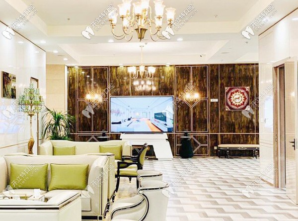 佳美口腔華茂店大廳