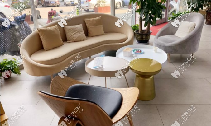 九龍口腔休息區(qū)