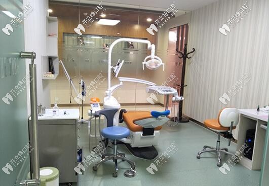 保定<!--<i data=20240703-sp></i>-->治療室