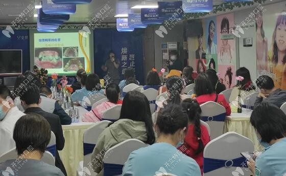 院崔立欣院長對矯正病例進行講解